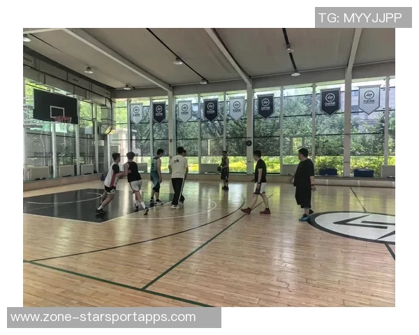 踢足球与打篮球的优劣比较探讨哪项运动更适合你和你的生活方式